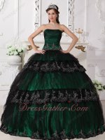 Black Tulle Lacework Layers Skirt Dark Green Lining Quinceanera Ball Gown