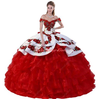 Off Shoulder 3D Flowers Mexican Charra Vestido De Anos XV Quinceanera Ball Gown White and Red