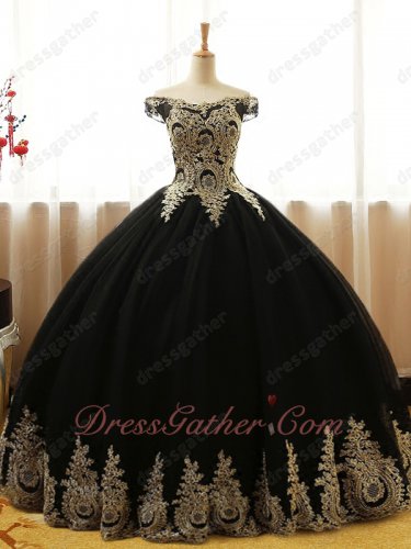 Off Shoulder Black Tulle Gold Appliques Decorate Evening Party Ball Gown Beautiful