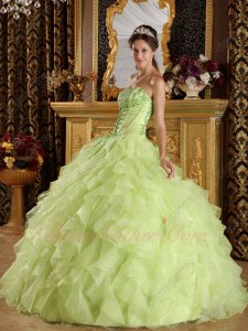 Fresh Yellow Green Organza Fluffy Shoelace Bodice Design Quinceanera Dress