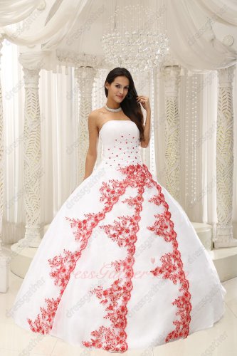 White Mesh Pretty Quince Ball Gown Three Oblique Layers Red Lacework Decorate