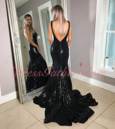 Deep V-Shaped Black Sequin Lace Sheath Club Dress Lower Back Eye-Catching