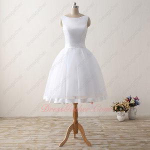 Bateau Knee Length White Skirt With Overlapping Bordure For Graduation College