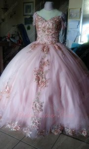 Sample Products Exhibition Luxurious 3D Flowers Blush 2023 Quinceanera Ball Gown Pretty