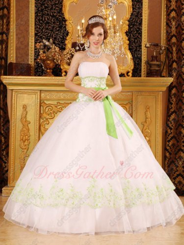 Princess White Mesh Tulle Quinceanera Ball Gown With Spring Green Embroidery