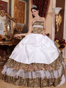 Strapless Leopard Printed and White Quinceanera Ball Gown Zoology Wild Design