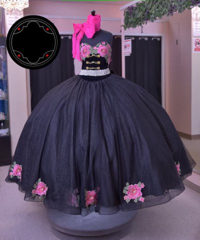 Strapless Fuchsia 3D Rose Flowers Flat Skirt Quinceanera Dress Black