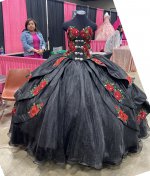 Hot Sale Sweetheart Medallions Layered Peplum Mexican Black Quinceanera Dress