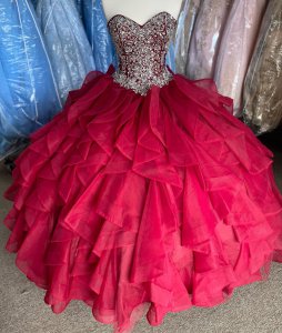 Sweetheart Neckline Full Beaded Bodice Ruffles Horsehair Red Quinceanera Dress Designer