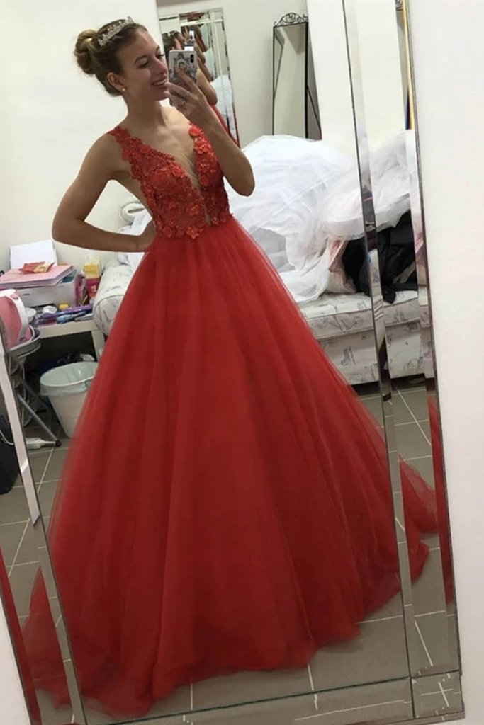 Double Strap Nude and Red V-Shaped Open Back Selfie Prom Party Dress With 3D Floral Applique - Click Image to Close