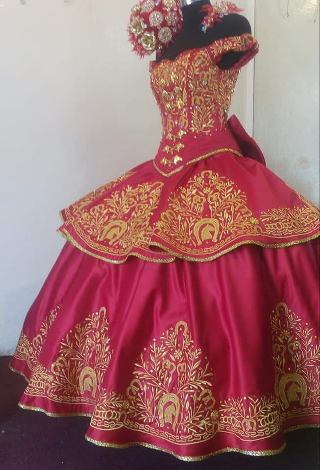 Off Shoulder Fuchsia Charra Insignia Quinceanera Dress Full With Gold Embroidery - Click Image to Close