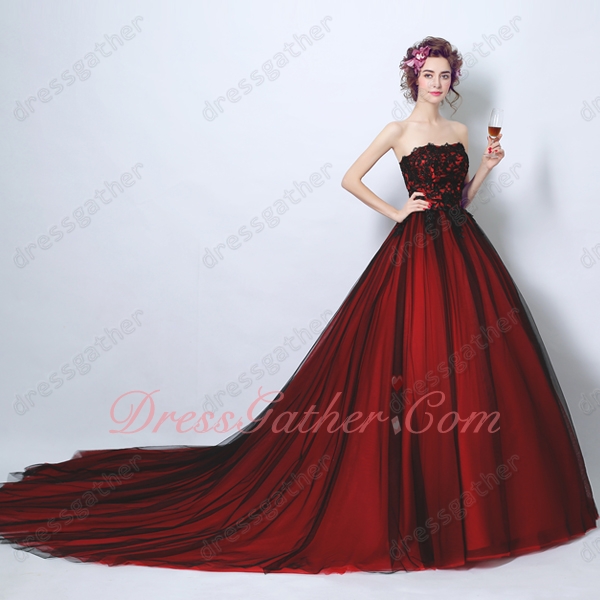 Classical Black and Red Matching Quince Her Court Dresses Girls Wear Chapel Train - Click Image to Close