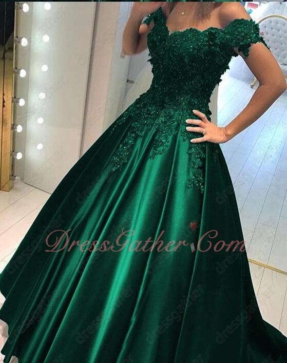 Exquisite V-neck Appliques Hunter Green Sation Prom Gowns Real Products Show - Click Image to Close