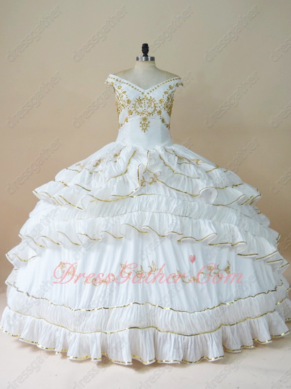 White Taffeta With Gold Embroidery Turnup Curly Layers Edging Quinceanera Spanish - Click Image to Close